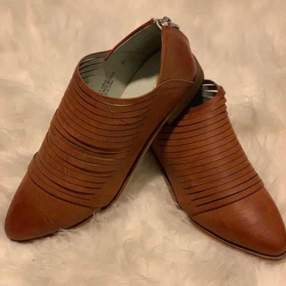 Brown loafers, new - Picture 1 of 1